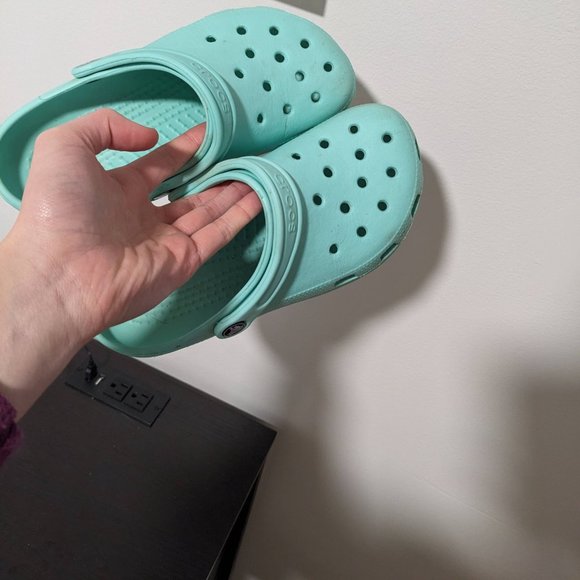 Teal Crocs Classic Clog Women's 7 / Men's 5 - Picture 4 of 11